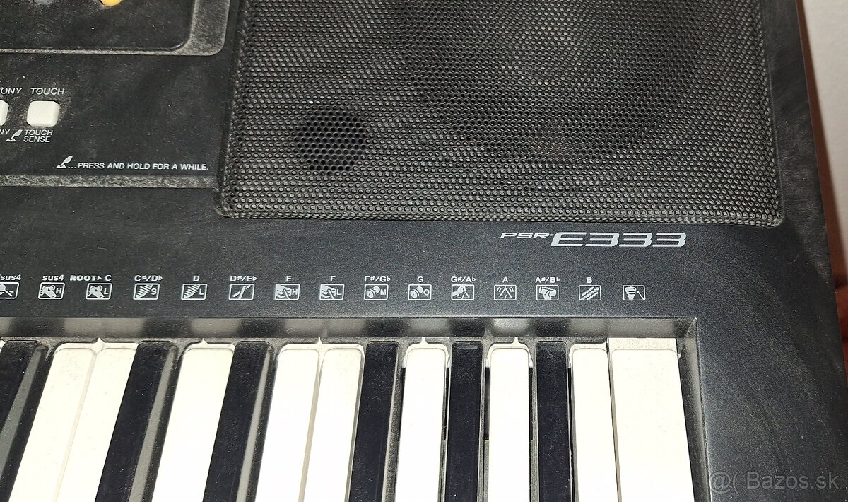 Yamaha PSR E333 - 2