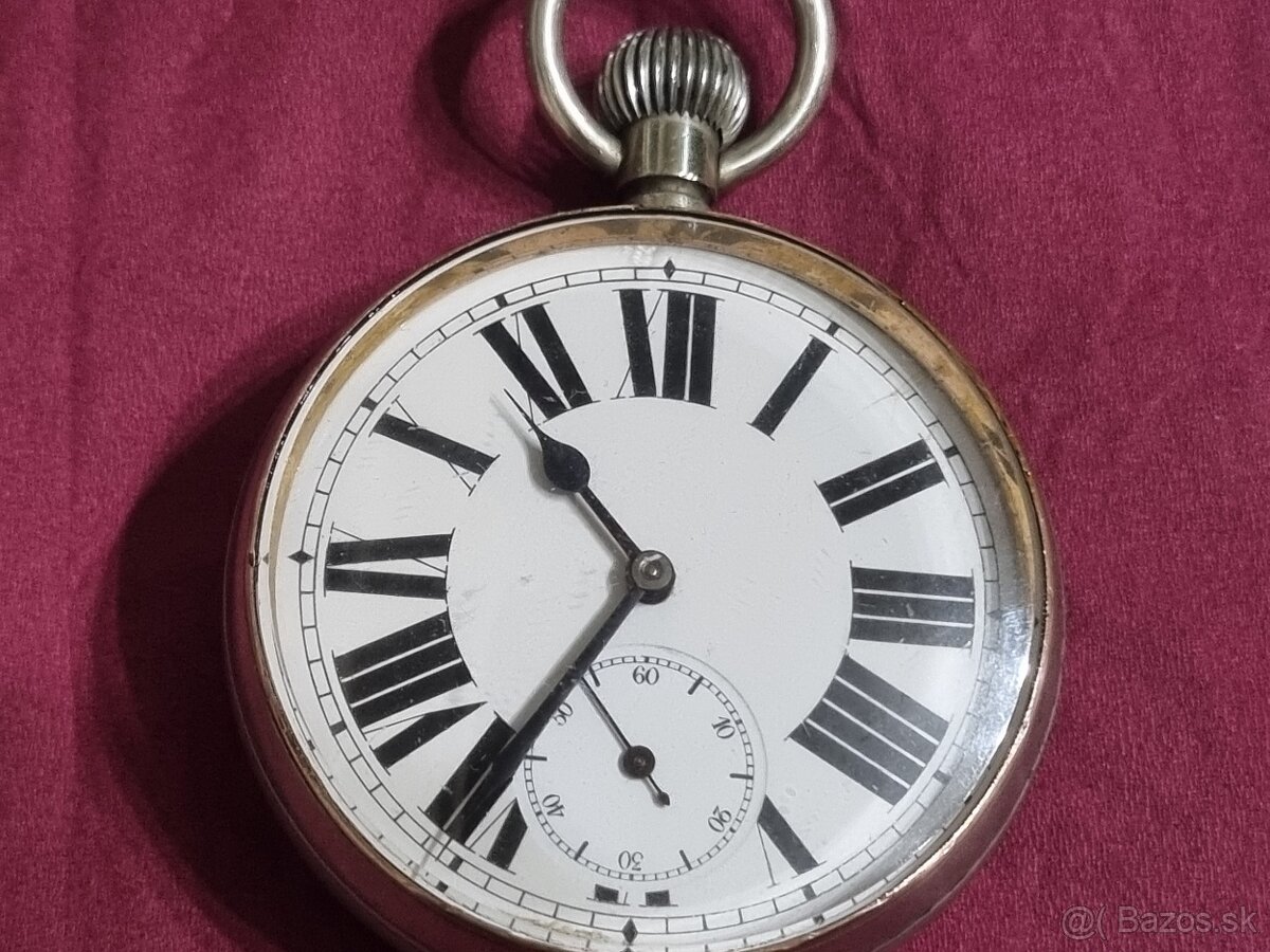 Veľké,8 dňové vreckové hodinky. - 2