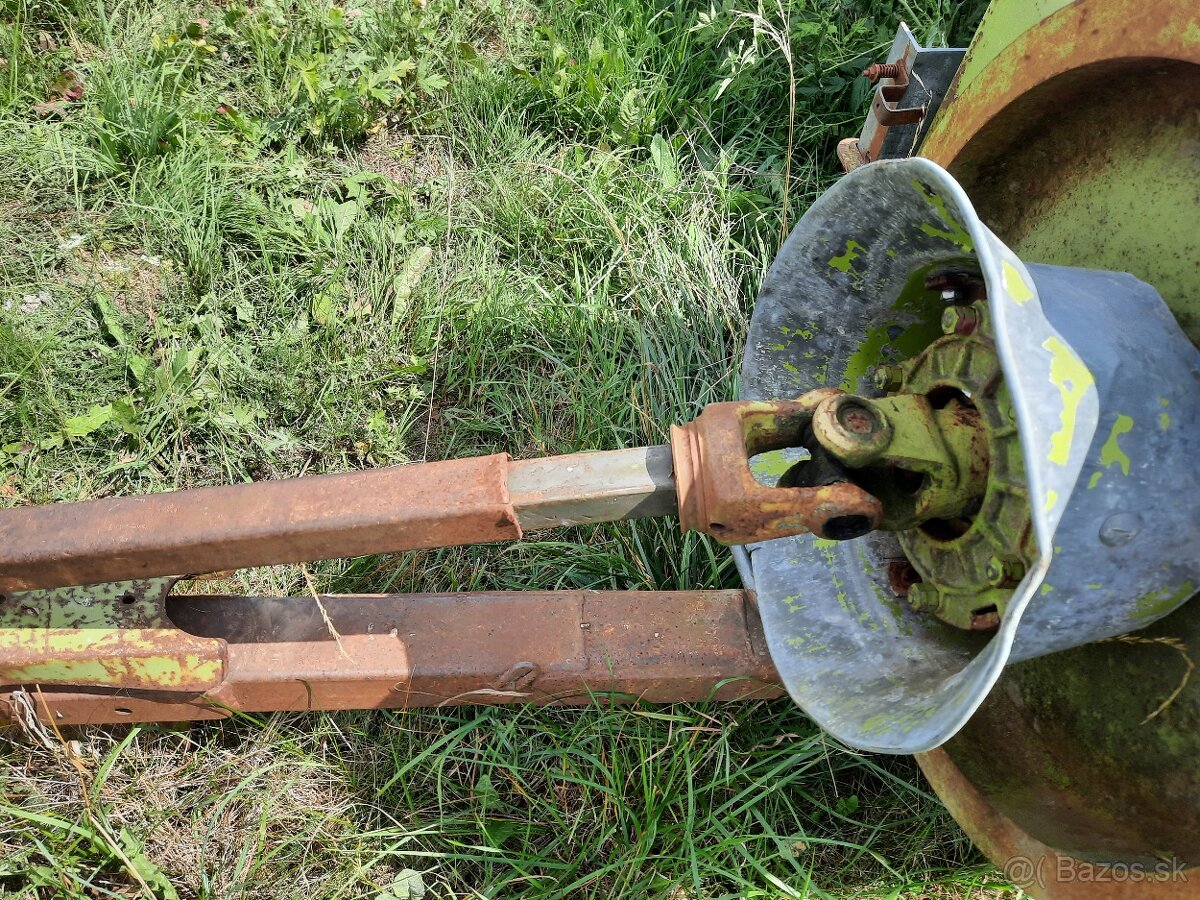 Kúpim diely na Claas Trabant - 2