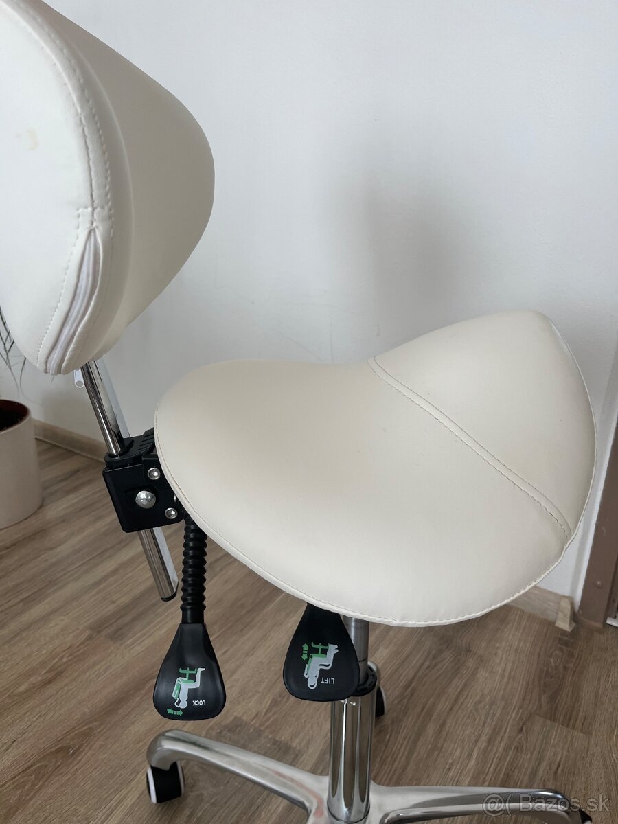 Kozmetická stolička - 2