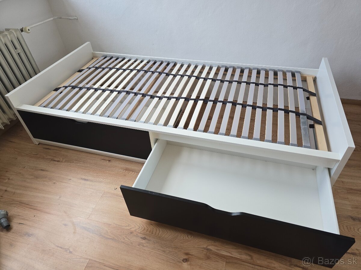 Postel ikea - 2