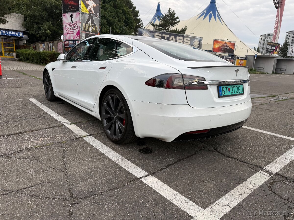 Tesla Model S P100D Ludicrous, 599 kW - 2