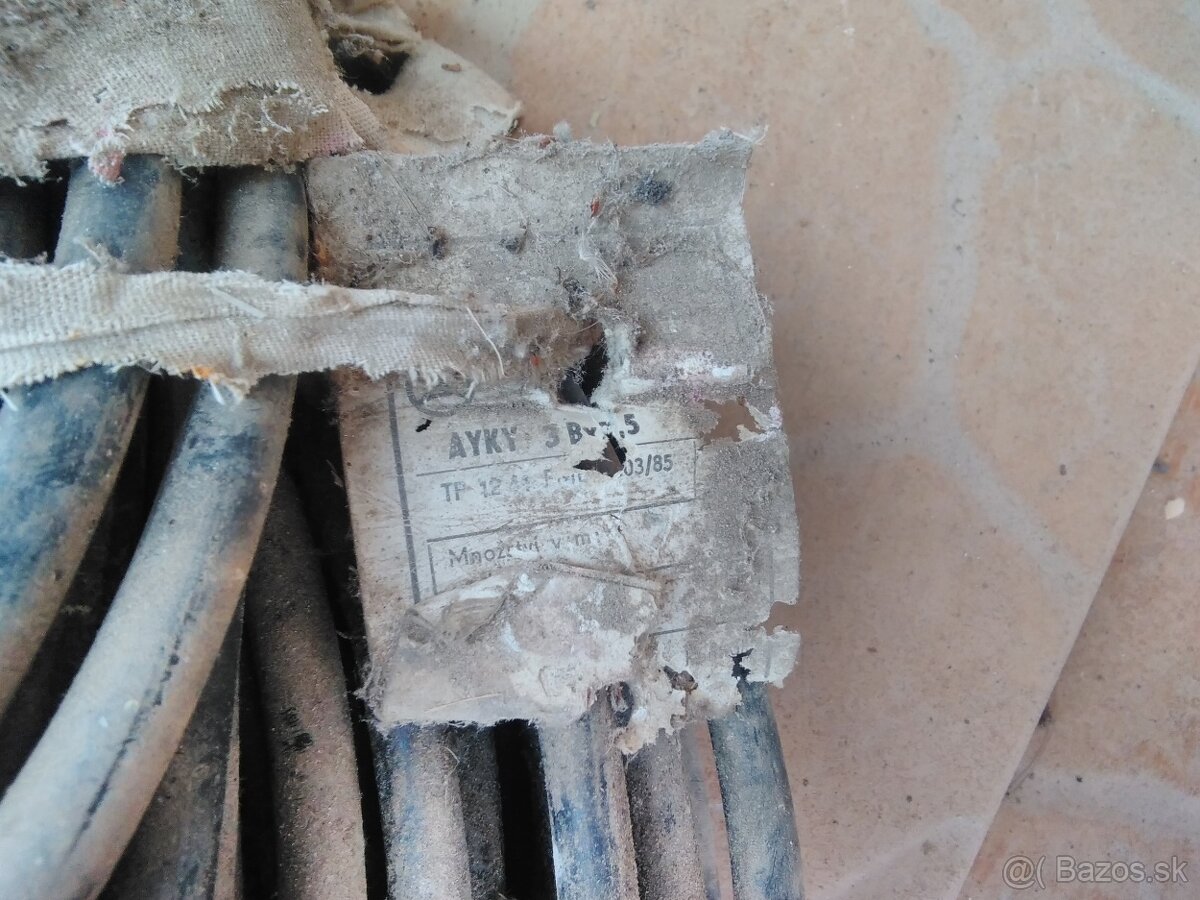 Kabel tvrdy hlinik AYKY 3x1,5 - 2