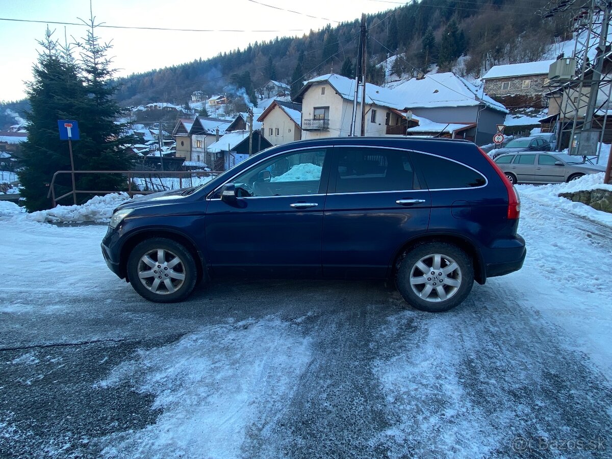 predám hondu crv 2.2 diesel 103 kw r.v.2008 4x4 - 2