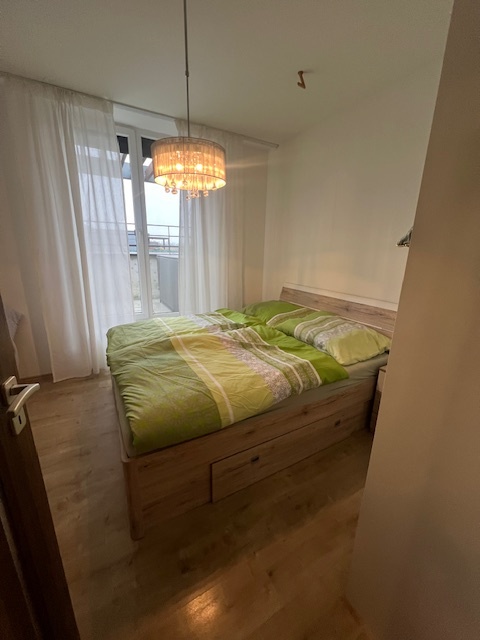 3 izb. byt s terasou, Žltá ul., novost. SLNEČNICE - 2