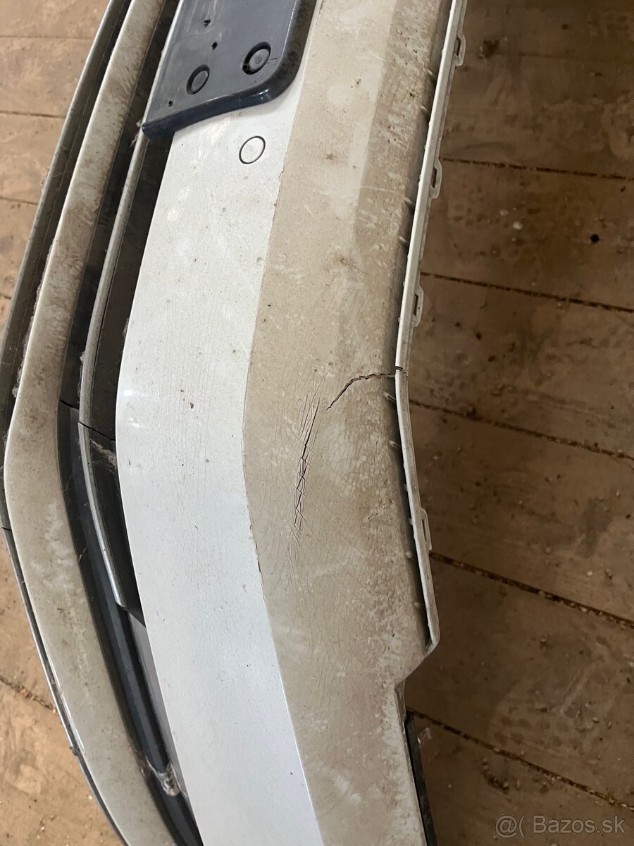 Naraznik passat B8 - 2