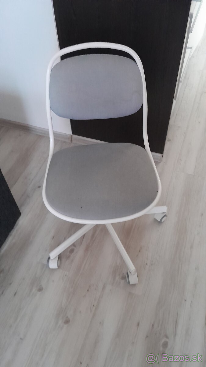 Otočná stolička - 2