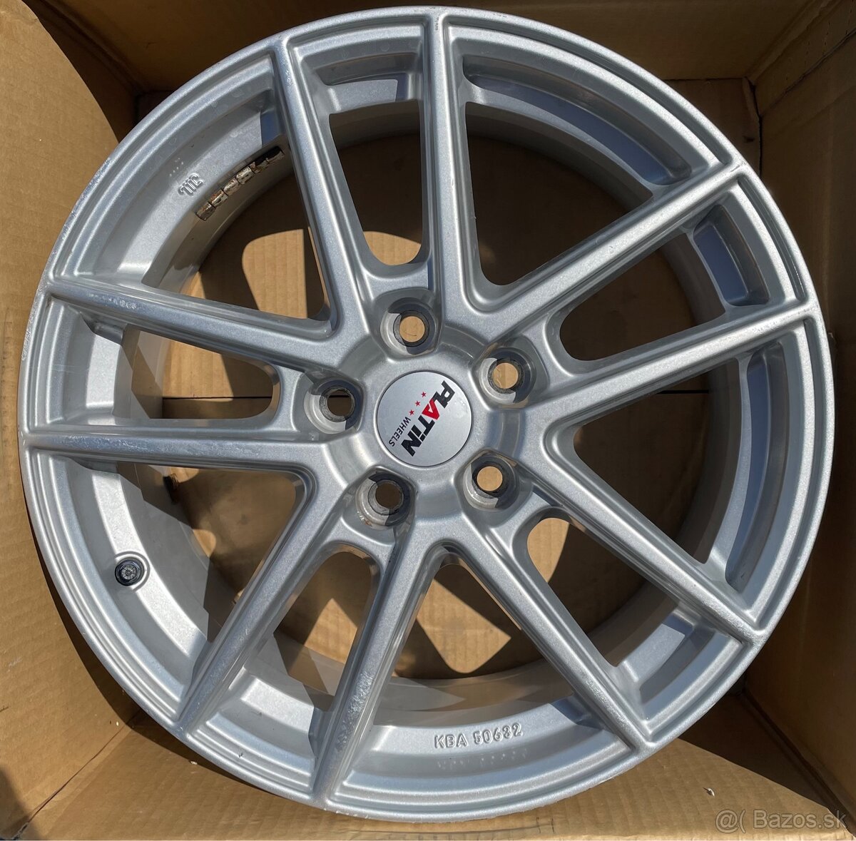 5x112 R17 7,5J ET52 Platin P73 - 2