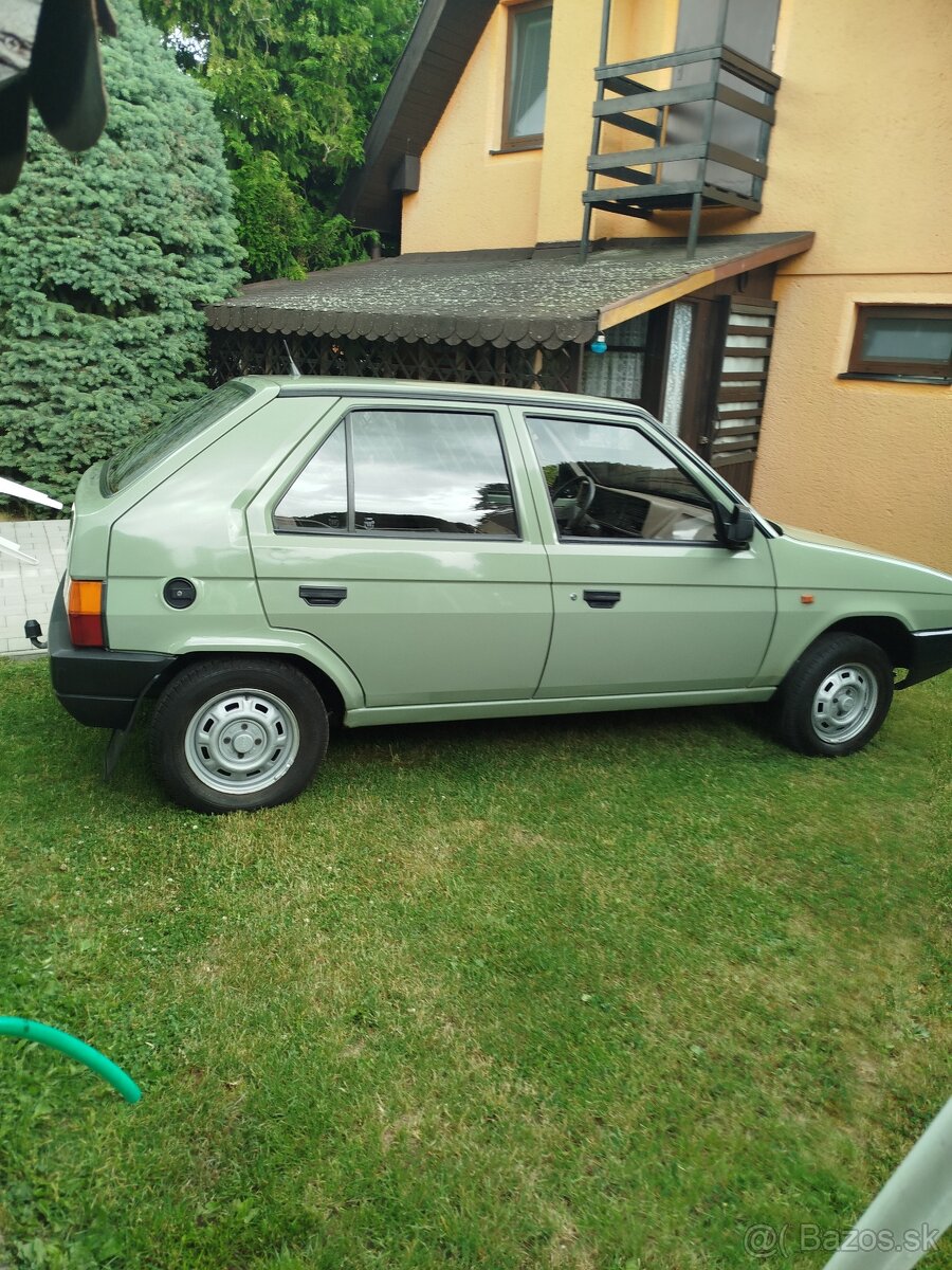 Predám Škoda Favorit - 2