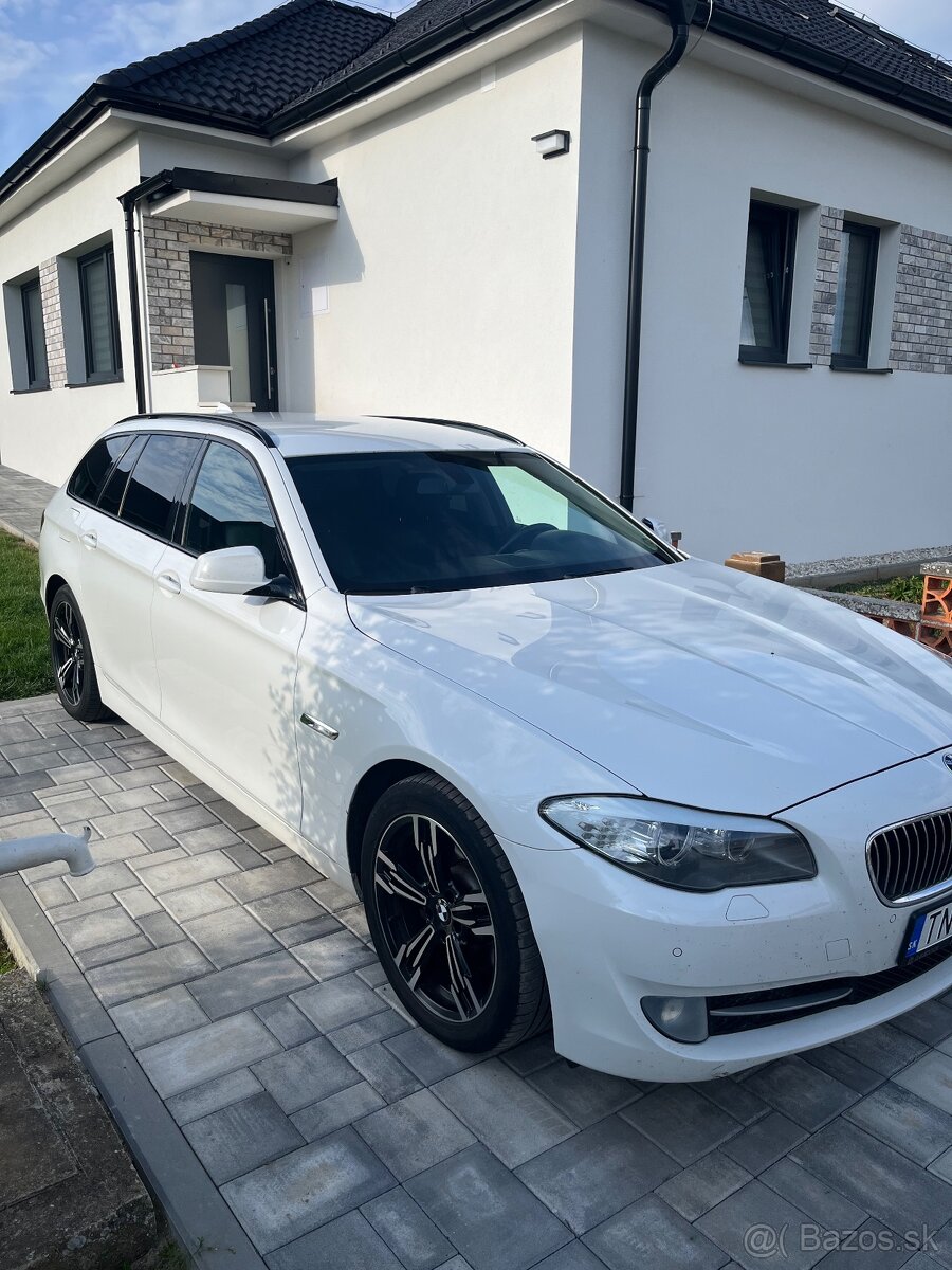 Predám BMW 520d f11 - 2