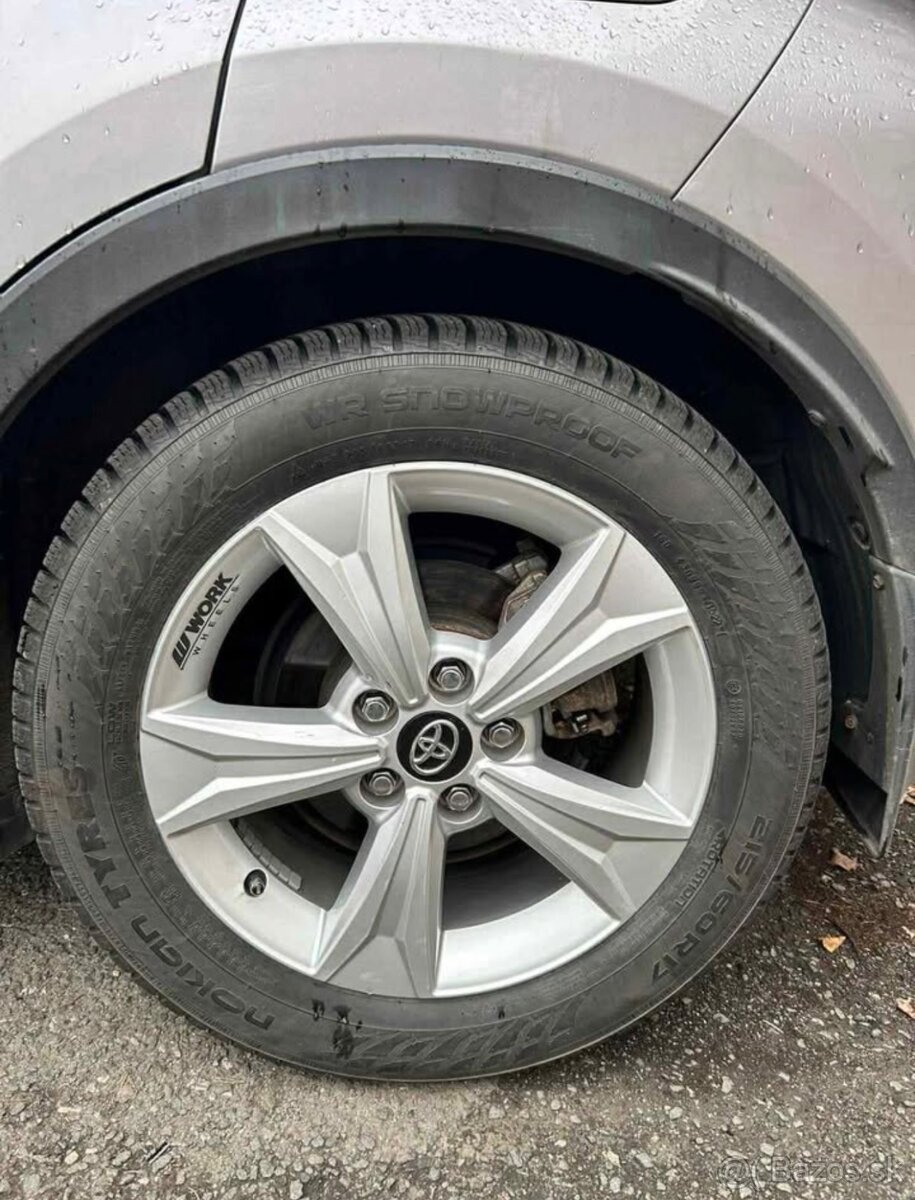 Alu disky s pneumatikami TOYOTA - 2