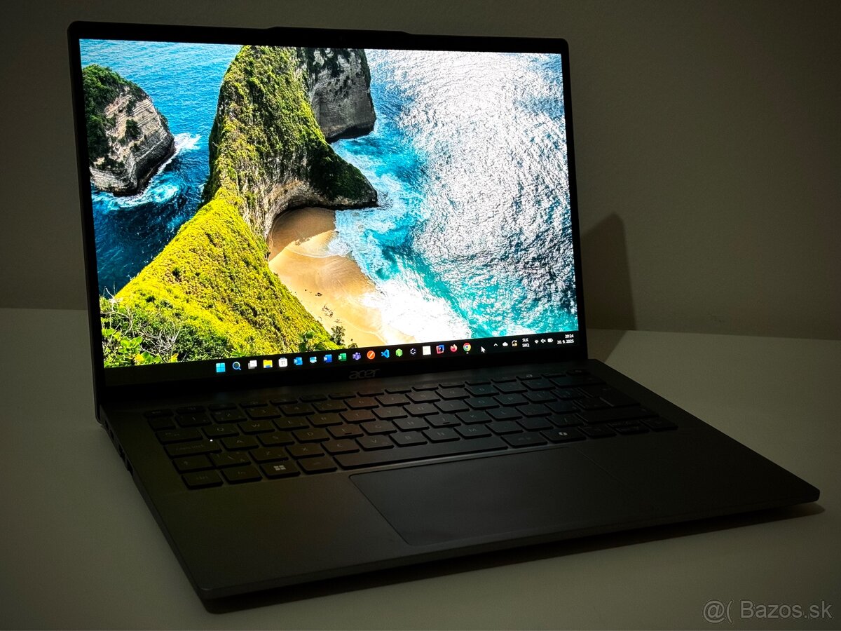 Acer Swift Go 14 OLED, AMD Ryzen 5 8645HS, 16GB, 512GB SSD - 2