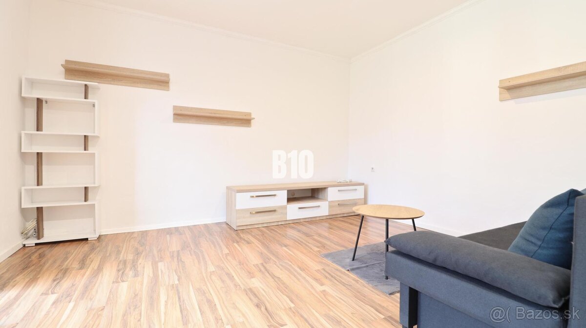 Na prenájom 1 izbový byt Podháj - 2