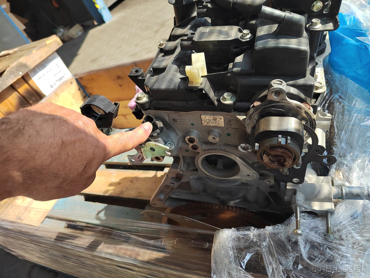 Motor Mazda 2.5 l benzín PE 01 PYFA (CX-5, Mazda 6) - 2