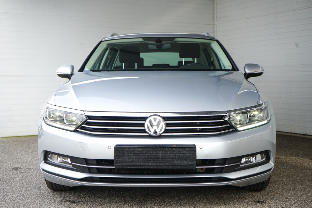 420- Volkswagen, Passat Variant, 2015, nafta, 2.0 TDI,110kw - 2