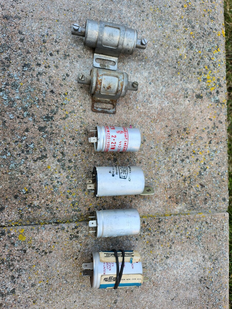 Prerusovace smeroviek a kondezatory - 2