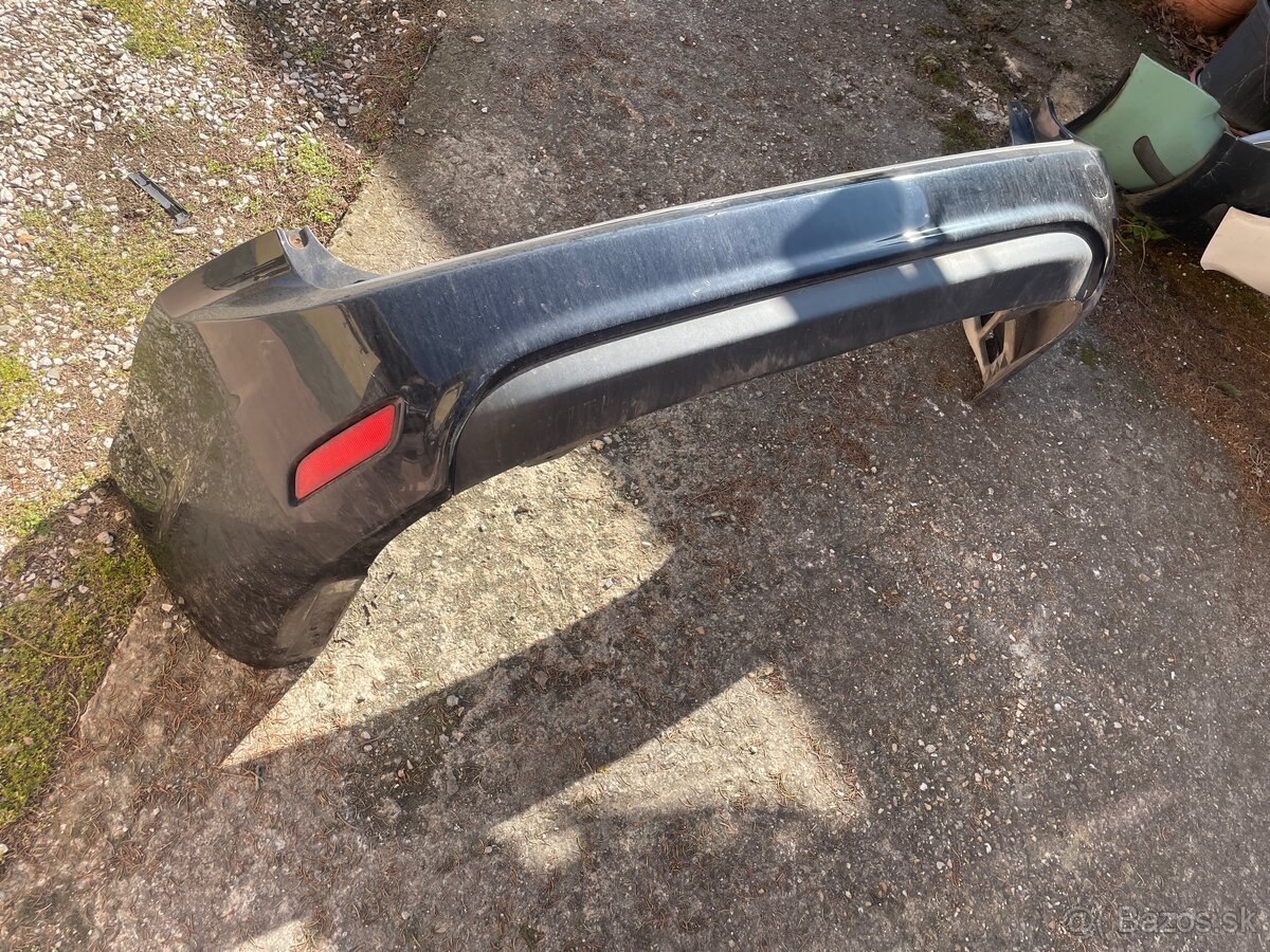 Zadný nárazník Ford focus kombi MK 2 2008-2011 - 2