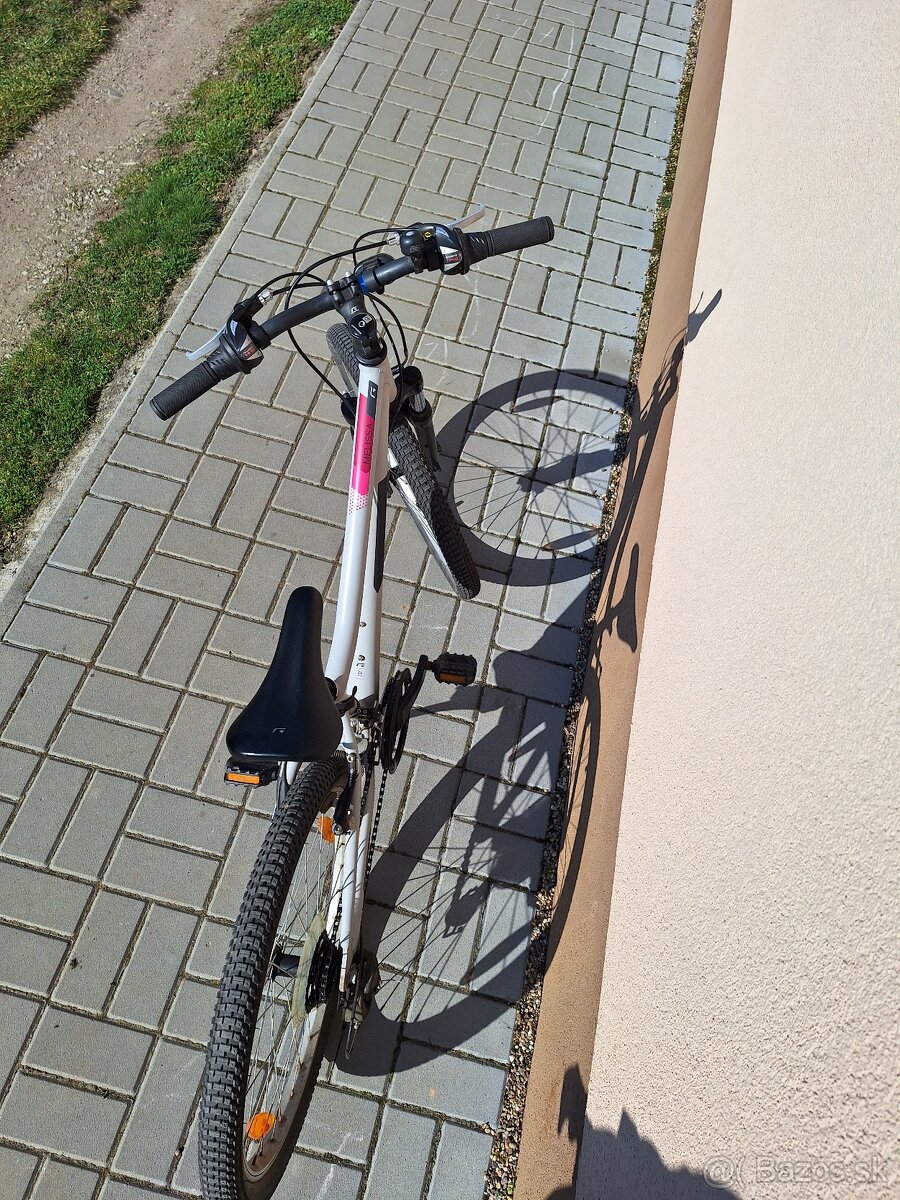 Predám bicykel dievčenský - 2