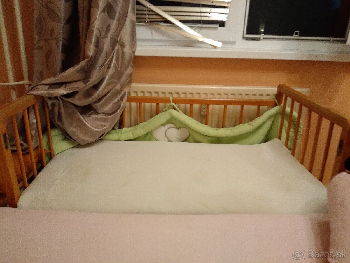 Drevenna retro postieľka 120 x 60 - 2