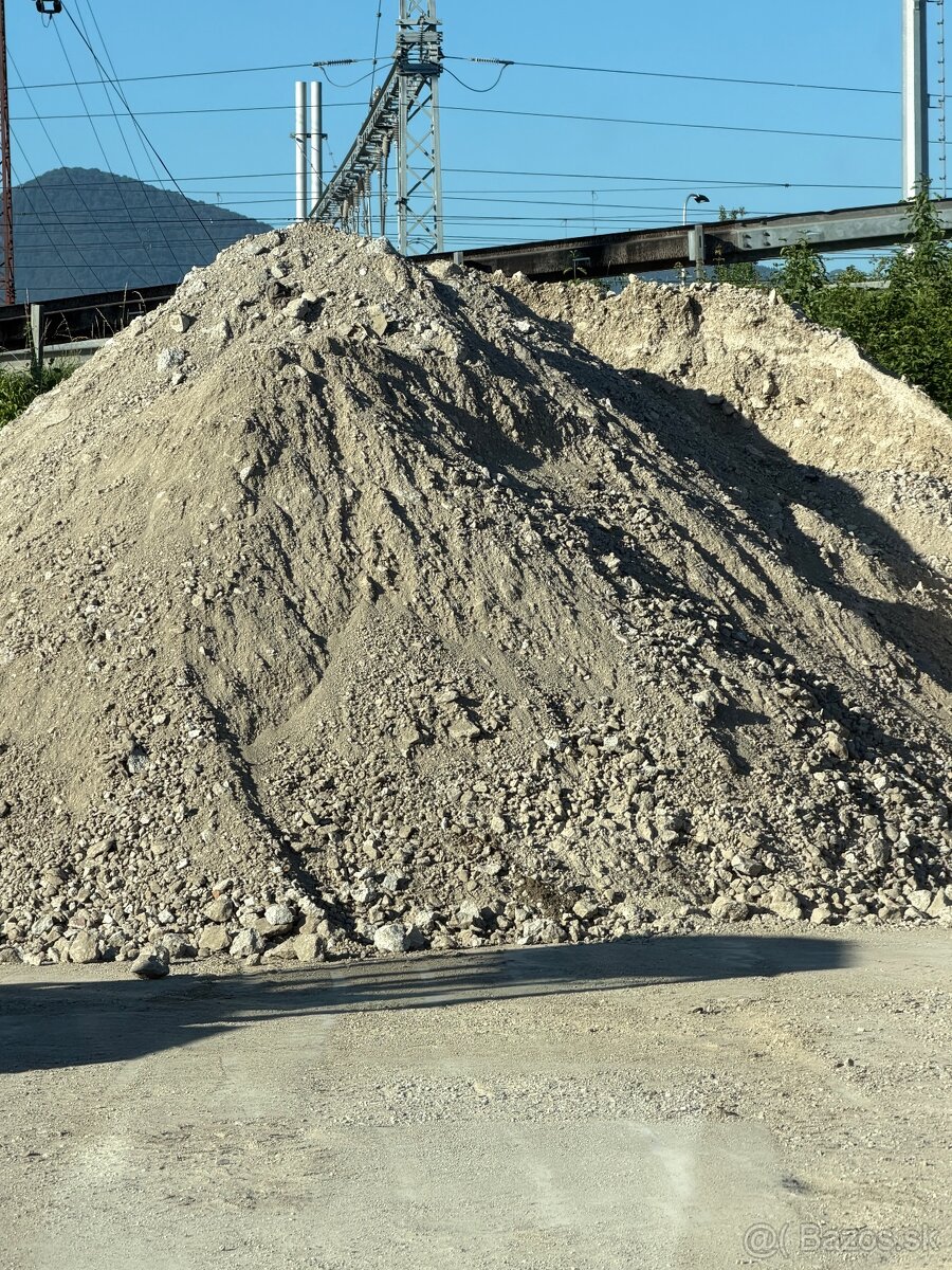 Betonovy recyklat 0-63 - 2