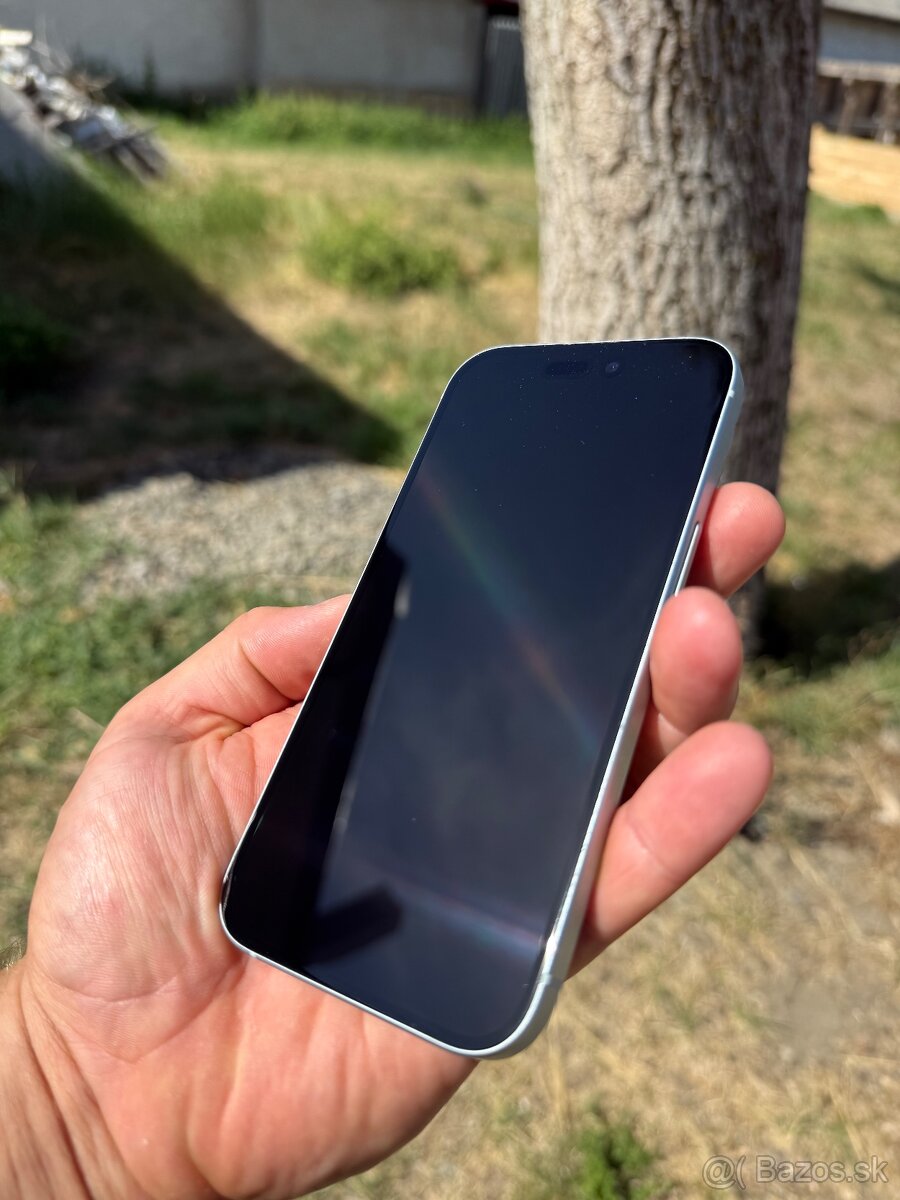 Apple iPhone 15 128GB - 2