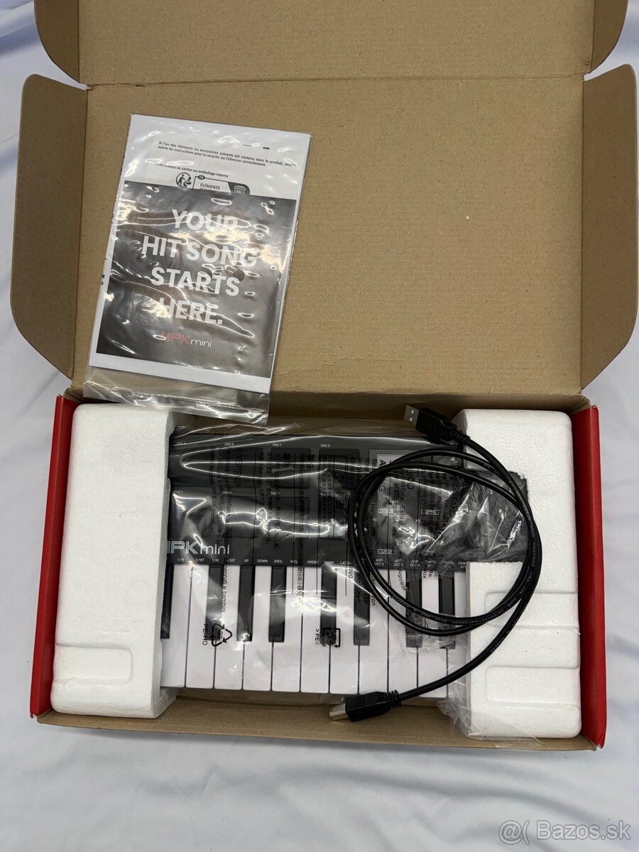 AKAI MPK Mini MK3 - 2