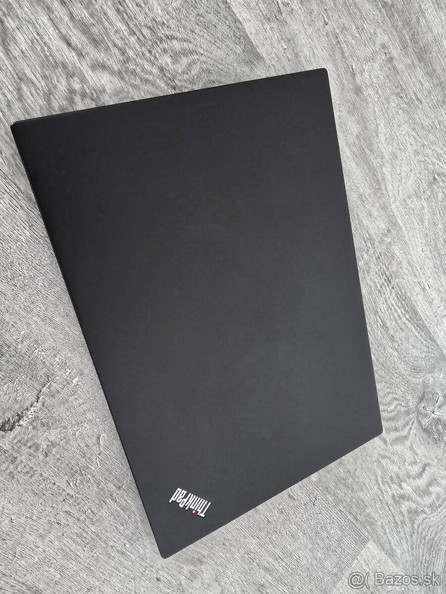 Lenovo ThinkPad T14s - TOP STAV - 2