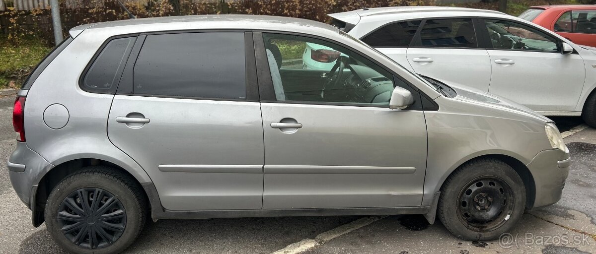Volkswagen Polo 1.4 benzin 55kw r2005 - 2