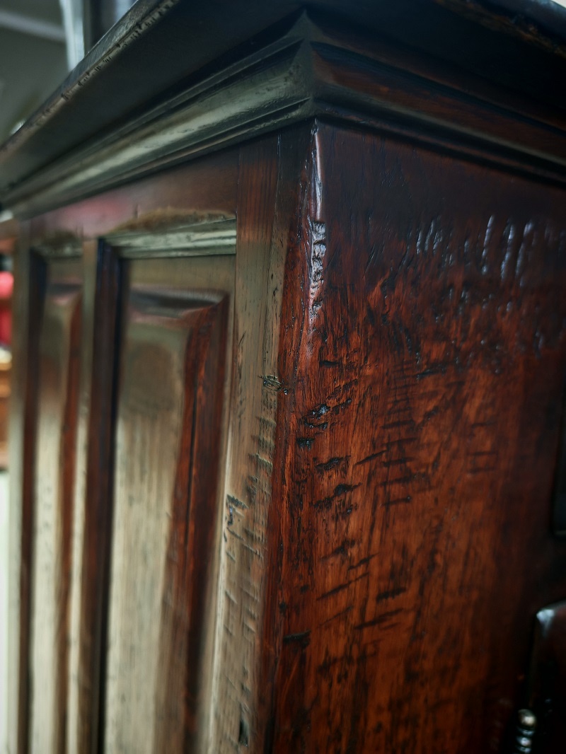 Komoda a vitrína celodubový masív - 2