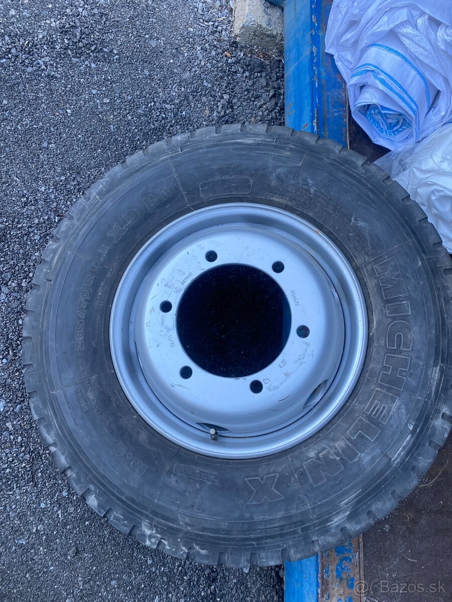 Predám kolesa 265/75/R17.5 - 2