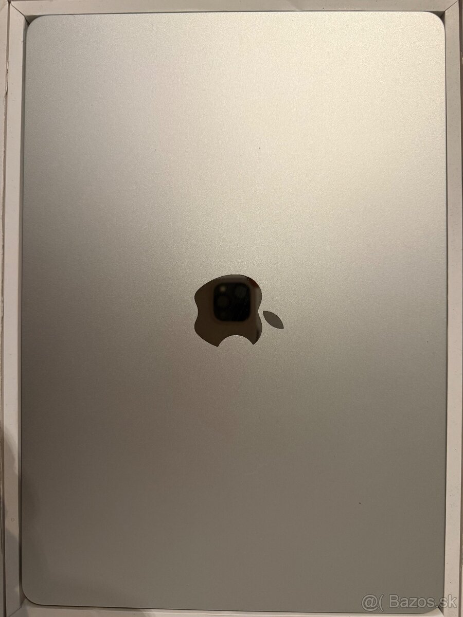 MacBook AIR 13" 2025 M4 - 2