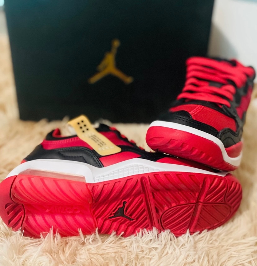 Dámske Jordan MA2 - 2