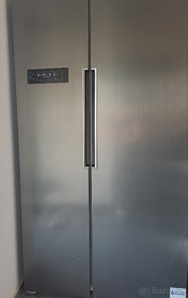 Chladnička s mrazničkou - 2