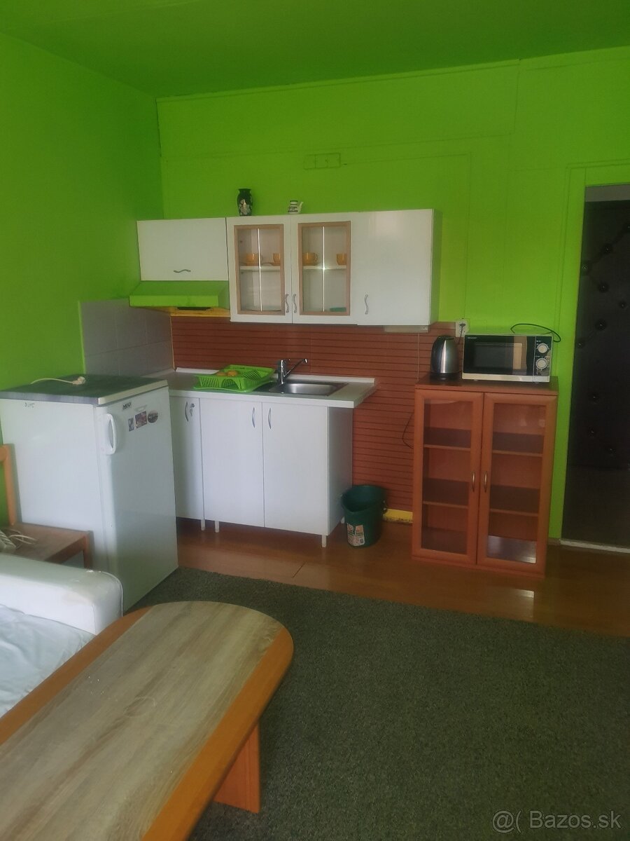 Garsonka na prenájom - 2