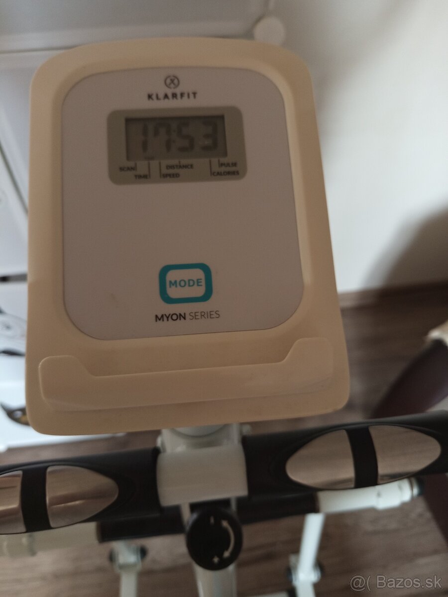 Elipticky trenažér - 2