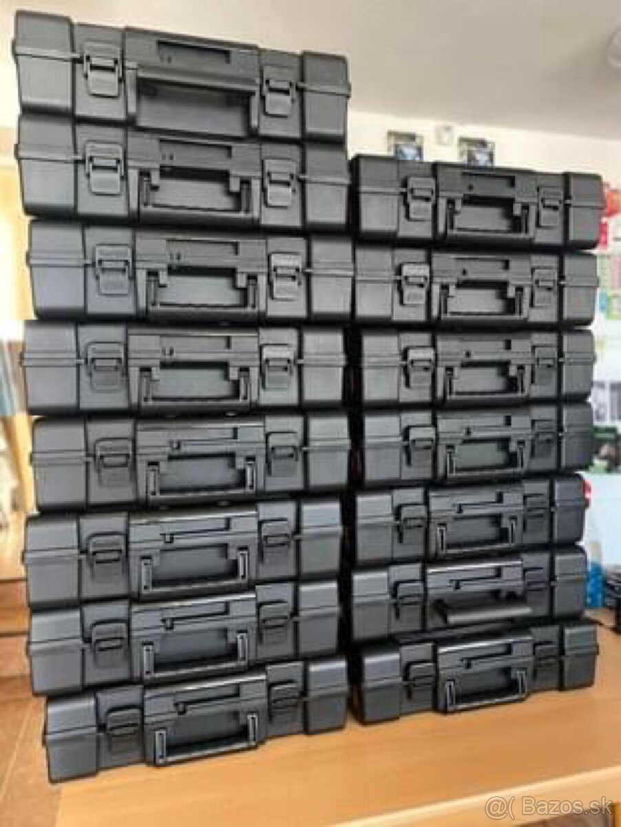 Makita kufrik 18€ - 2