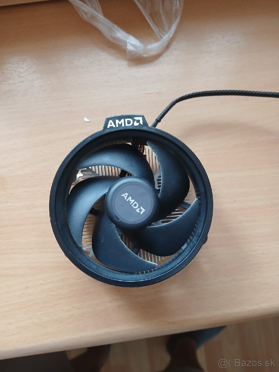 Ryzen 3 3200G - 2