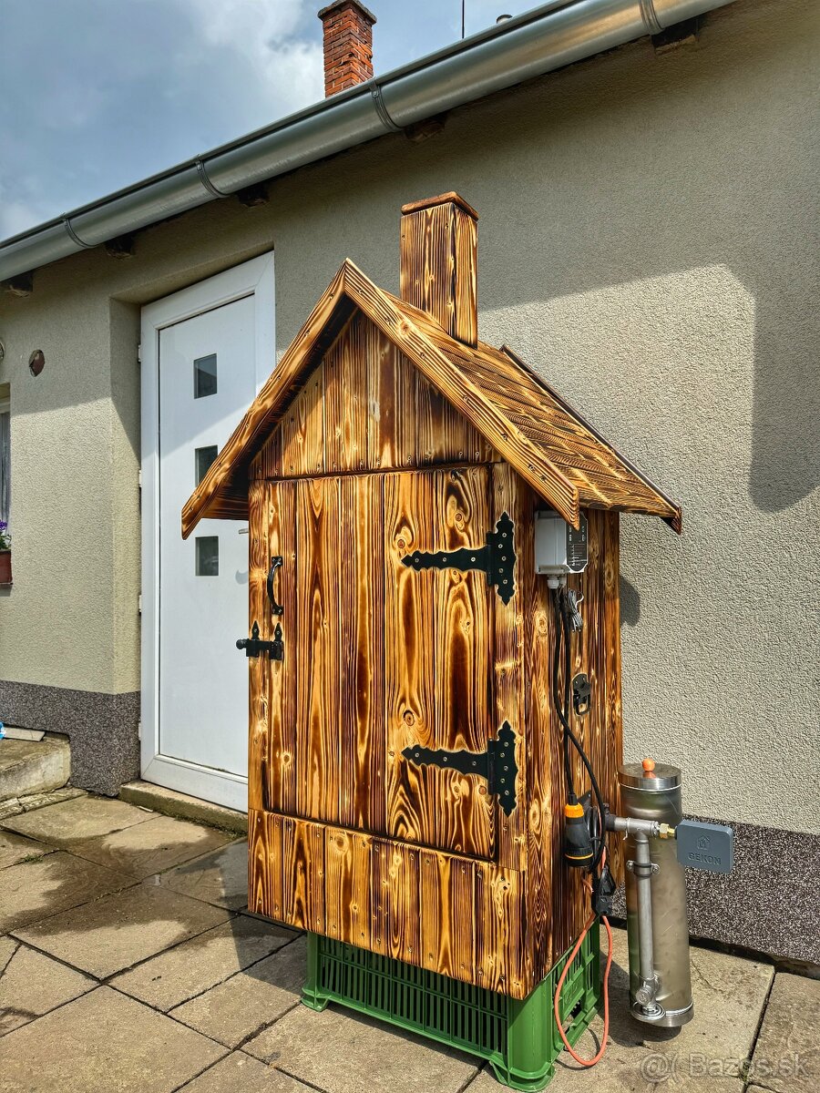 Drevená udiareň,generator dymu - 2