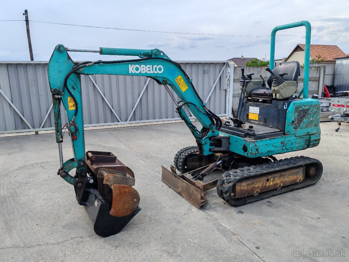 Mini bager Kobelco sk017 - 2