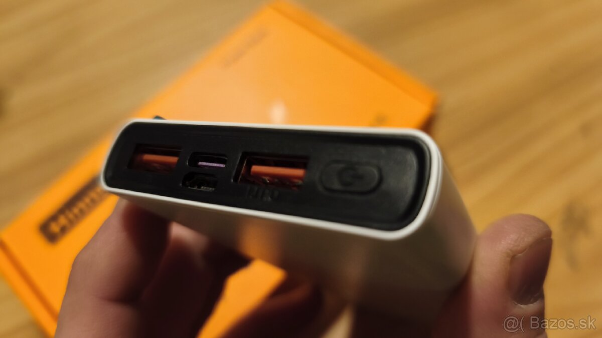 Powerbanka 10 000 mAh -NOVÁ - 2