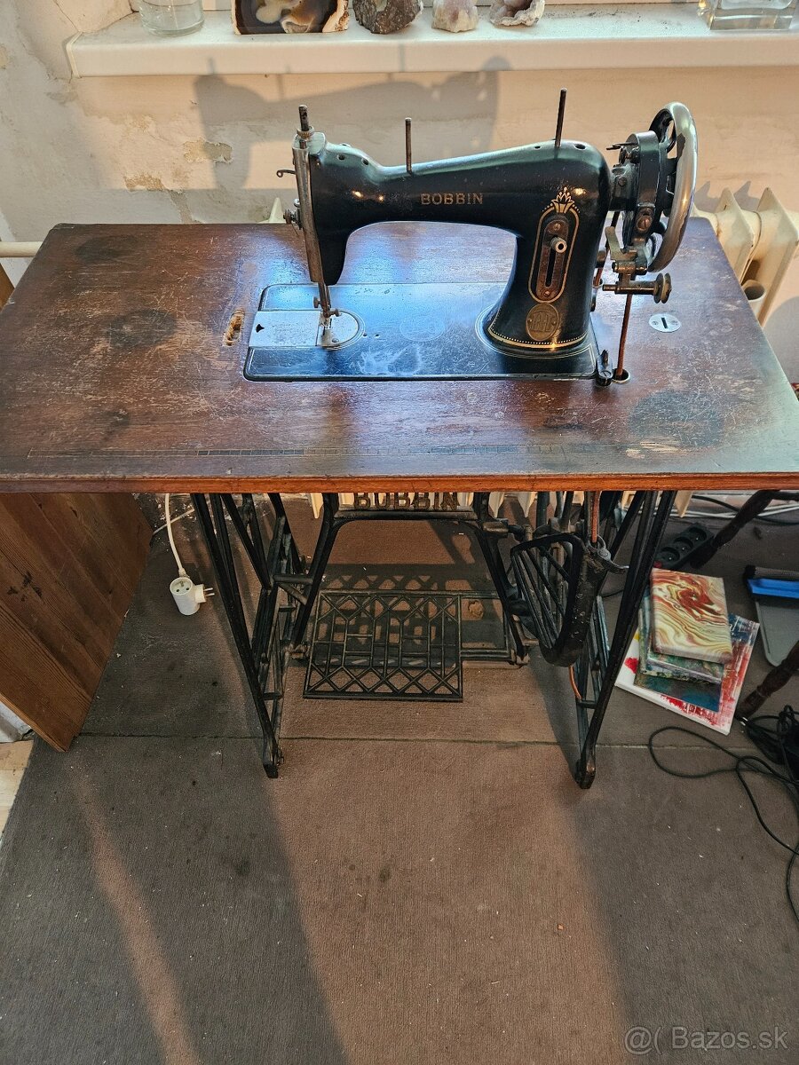 Šijací Stroj Bobbin - 2