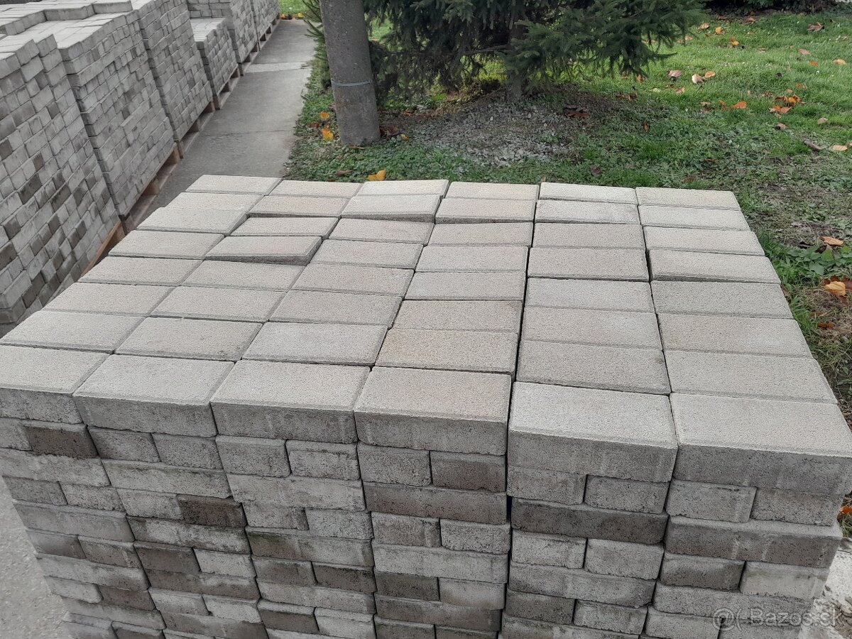 Zámková dlažba LEIER,sivá - 2