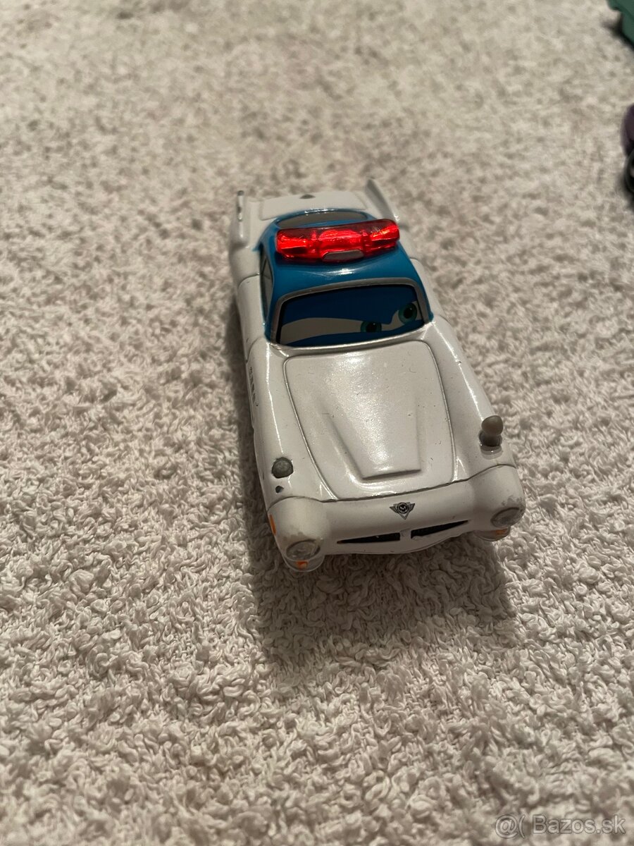 Zberateľská Sada Autíčok z filmu DISNEY - 2