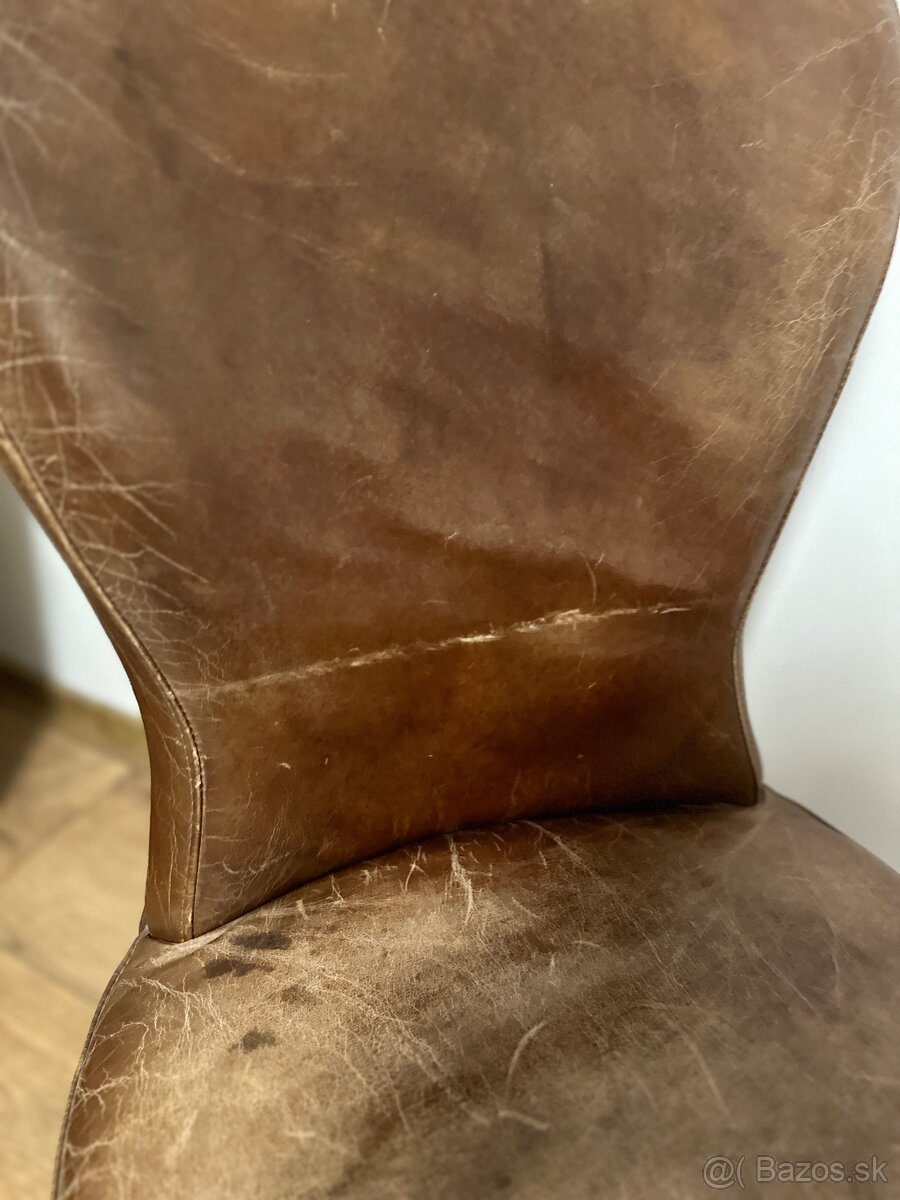 Kožené kreslo - 2