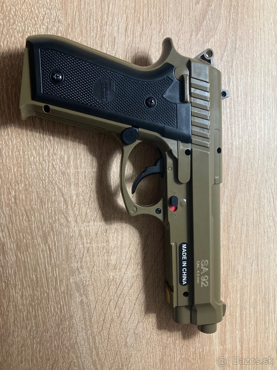 Vzduchová pištol 4,5mm - 2