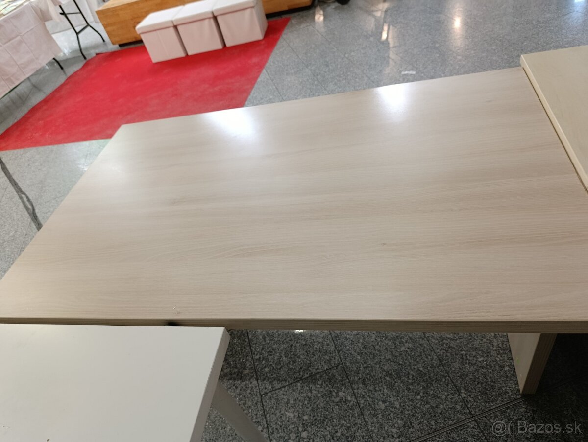 Písací stôl zadarmo - 2