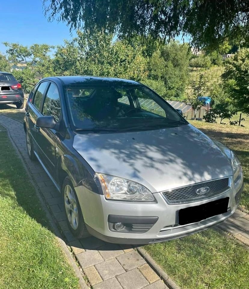 Ford Focus 2.0 TDCi Ghia - 2