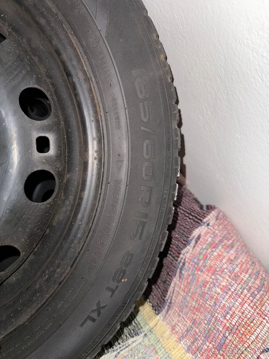 Nokian 185/60/r15 - 2