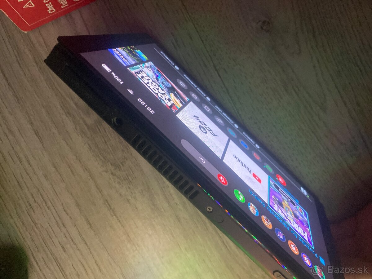 Predám nintendo switch OLED - 2