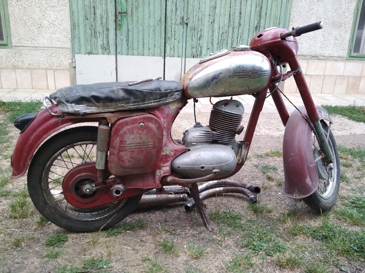 Jawa 250 353 kývačka - 2